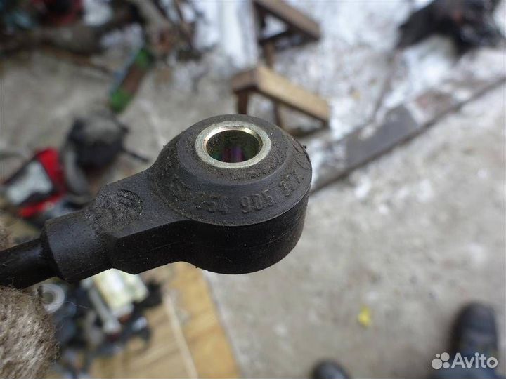 Датчик детонации Volkswagen Passat B5 1996-2000