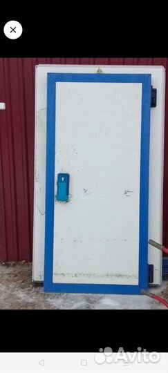 Дверь пластиковая для холодильника