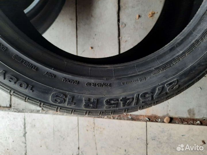 Continental Conti4x4Contact 275/45 R19