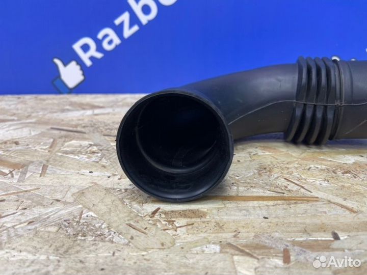 Патрубок воздушного фильтра Renault Kaptur
