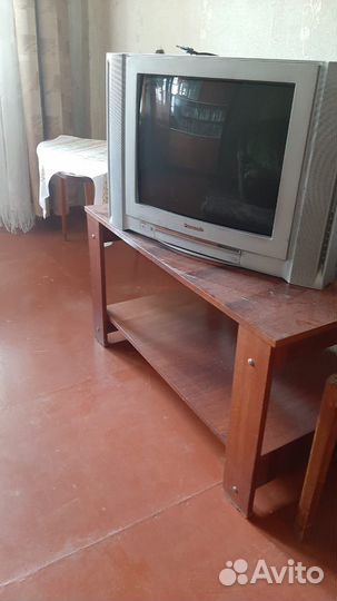 Тумба под тв с полкой