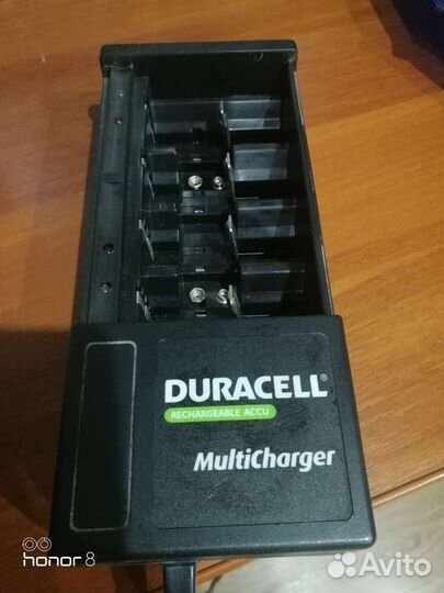 Зарядное устройство для пальчиковых акб