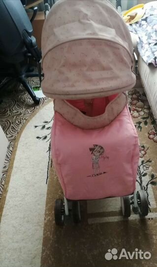 Прогулочная коляска трость