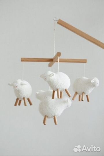 Мобиль на кроватку