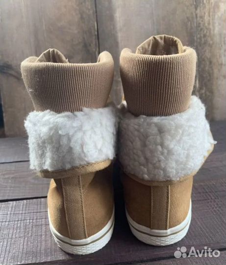 Adidas высокие кеды с мехом 36