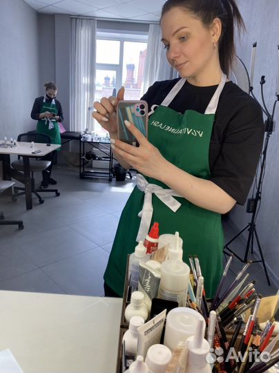 Брови, ламинирование, обучение