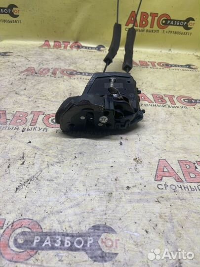 Замок двери задний правый Lexus Gs300 GRS190