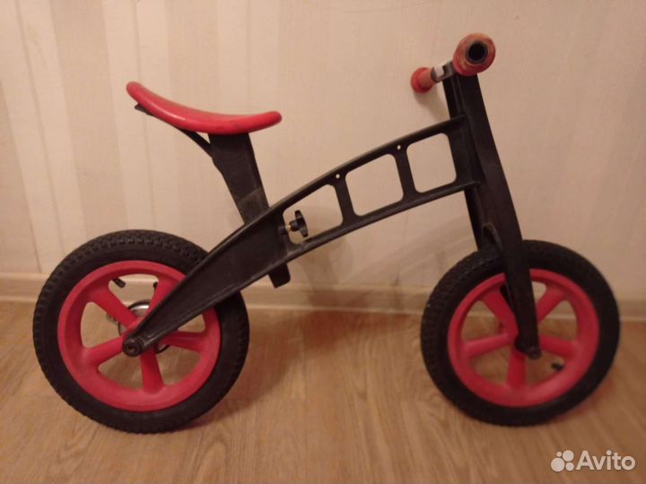 Беговел детский бу