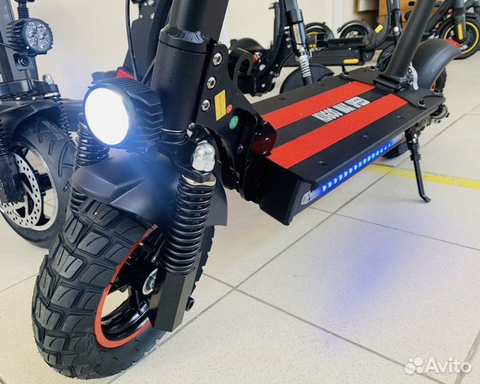 Электросамокат Макс кугоо 2022