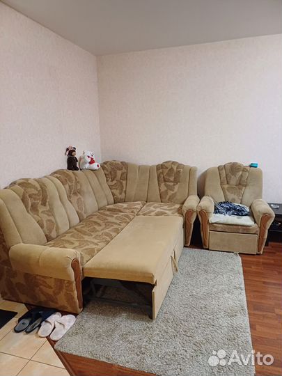 Угловой диван бу