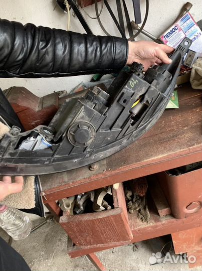 Фара передняя правая Kis Sportage 2014