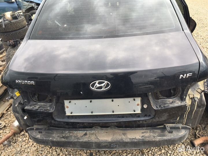 Hyundai sonata NF крышка багажника