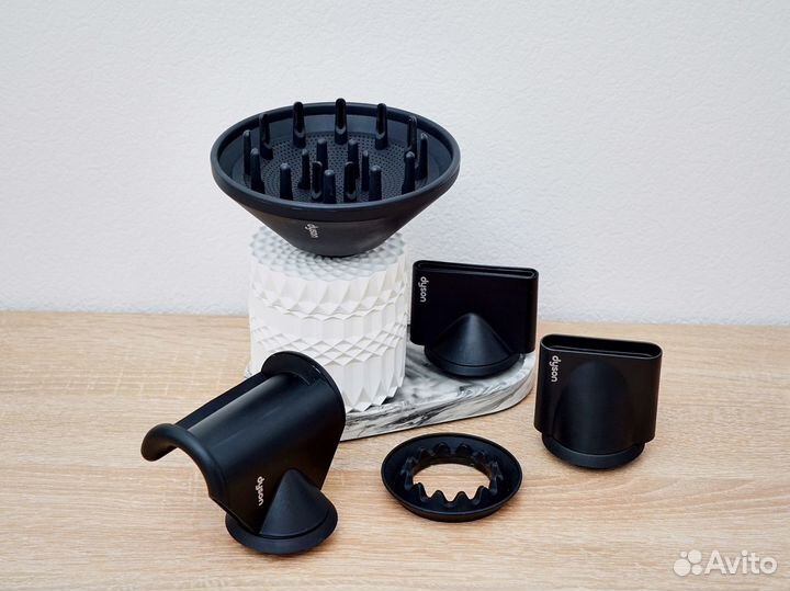 Фен Dyson Supersonic HD08 Берлинская Лазурь