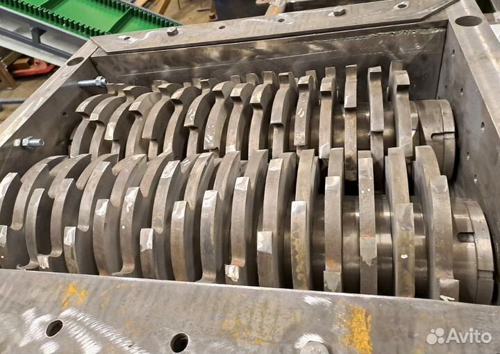 Шредер для дерева, пластика, резины