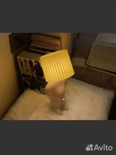 Лампа настольная