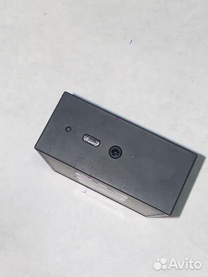 Портативная колонка bluetooth jbl