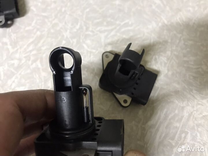 Запчасти на toyota avensis т250