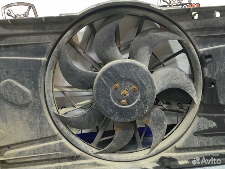 Диффузор вентилятора радиатора Ford Focus 2 седан