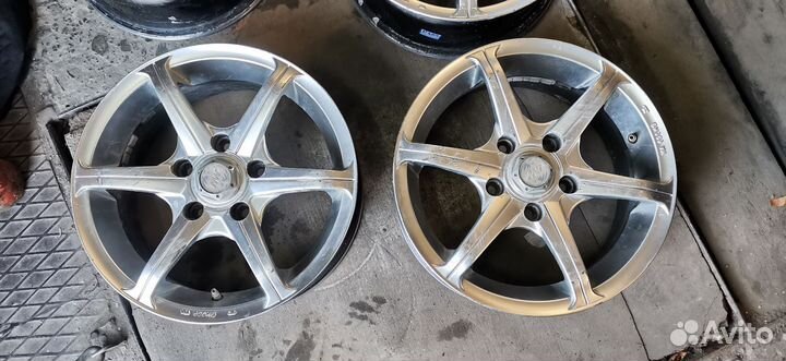 Литые диски R15