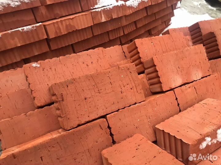 Полнотелый кирпич М200