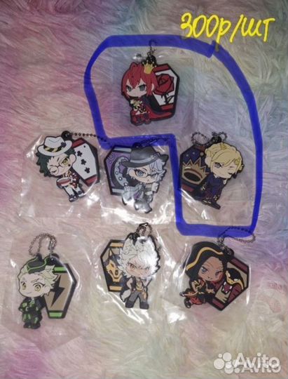 Значки и брелоки для Лолиты