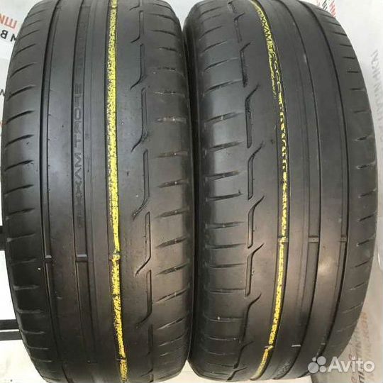 Dunlop SP Sport Maxx 050 235/55 R17