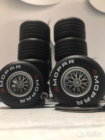 Брелок для ключей mopar