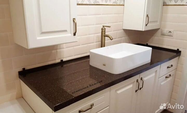 Столешница из искусственного камня