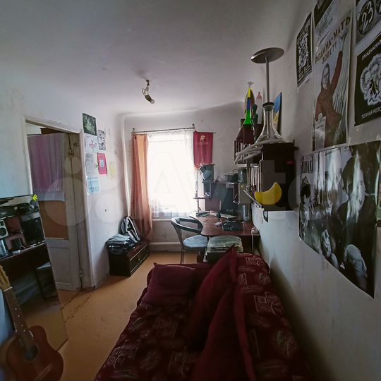 3-к. квартира, 44 м², 2/2 эт.