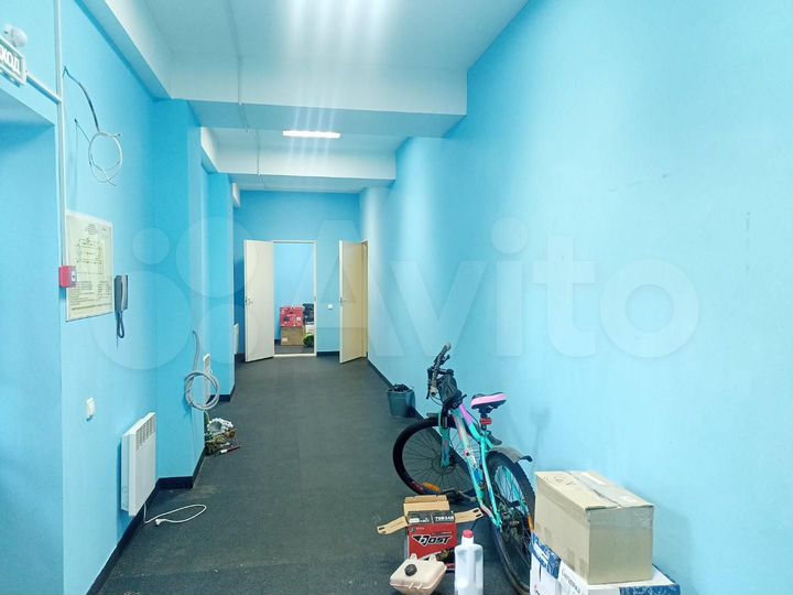 Спорт зал,склад,производство 207 м²