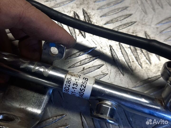 Топливная рампа mazda 6 gg mpv 2.0 2.3