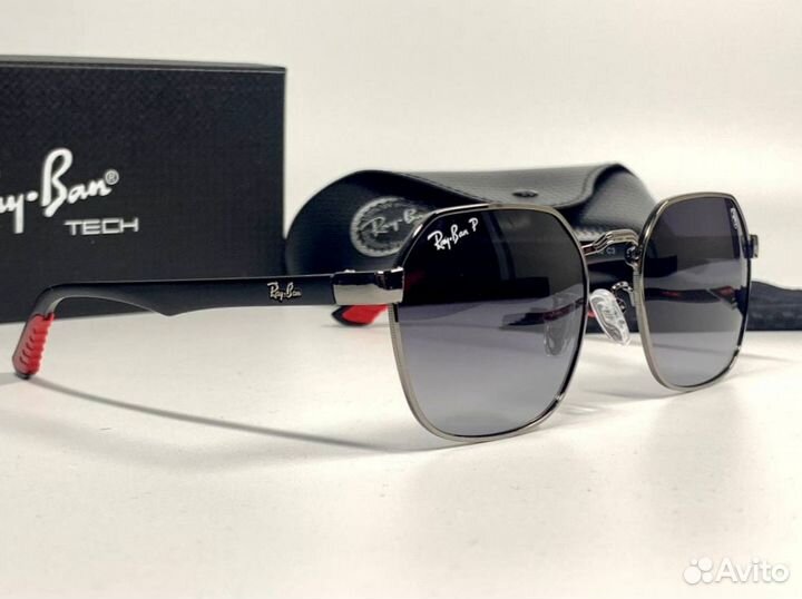 Очки Ray Ban Ferrari черные