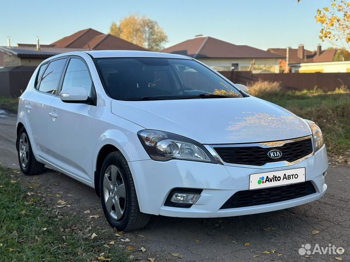 Kia Ceed 1.6 AT, 2011, 138 000 км