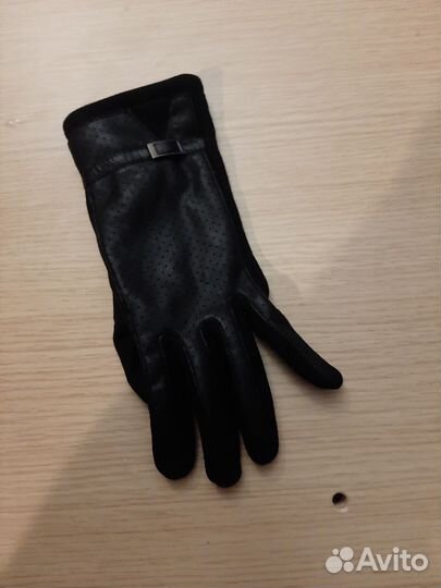 Перчатки