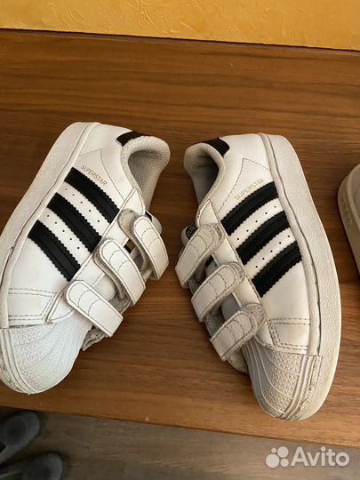 Кроссовки adidas superstar