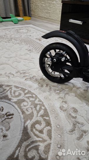 Продаю самокат