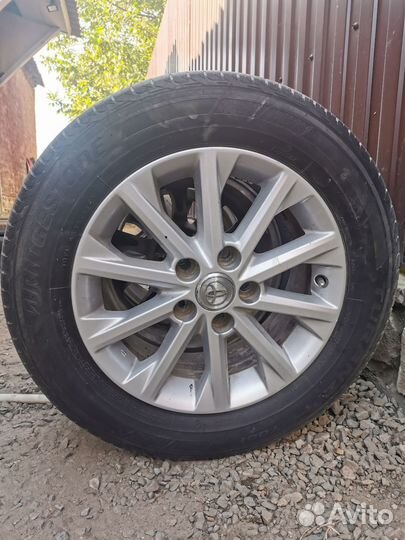 Bridgestone Turanza T001 215/60 R16