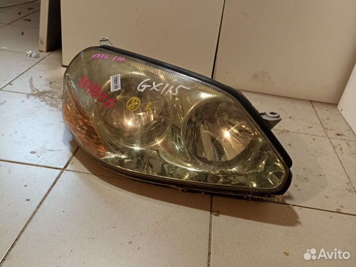 Фара Toyota Mark II GX110