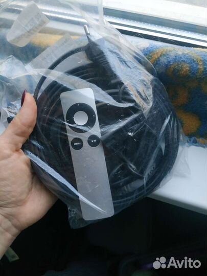 Тв приставка apple TV 3