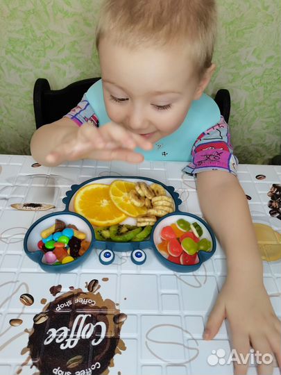 Детская посуда.Силиконовая тарелка на присоске