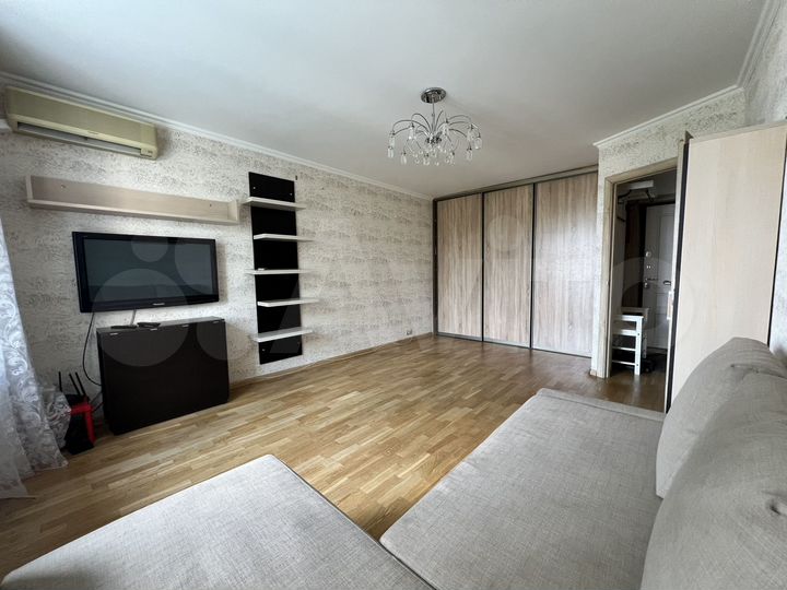 1-к. квартира, 40 м², 6/12 эт.