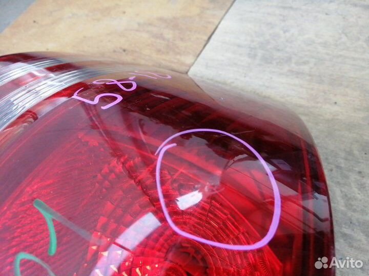 Стоп-сигнал задний правый Toyota Alphard ANH10