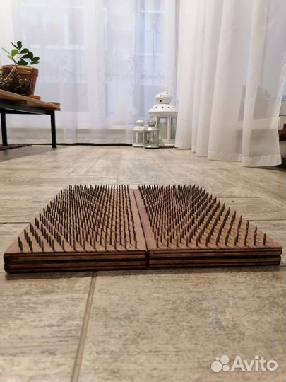 Доска Садху для стояния на гвоздях