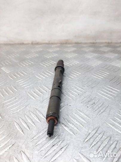 Форсунка Audi A6 универсал 2.5 BDG 2004