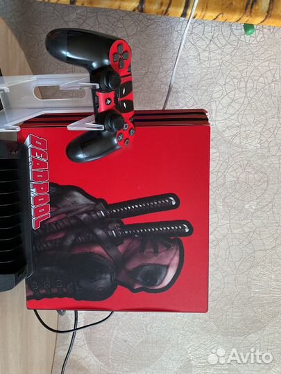 Sony playstation 4 pro с подпиской на EA