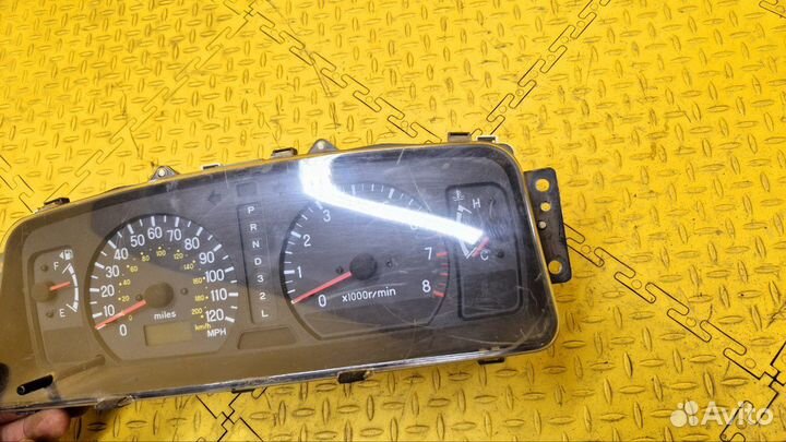 Панель приборов Mitsubishi Montero Sport 1 K96