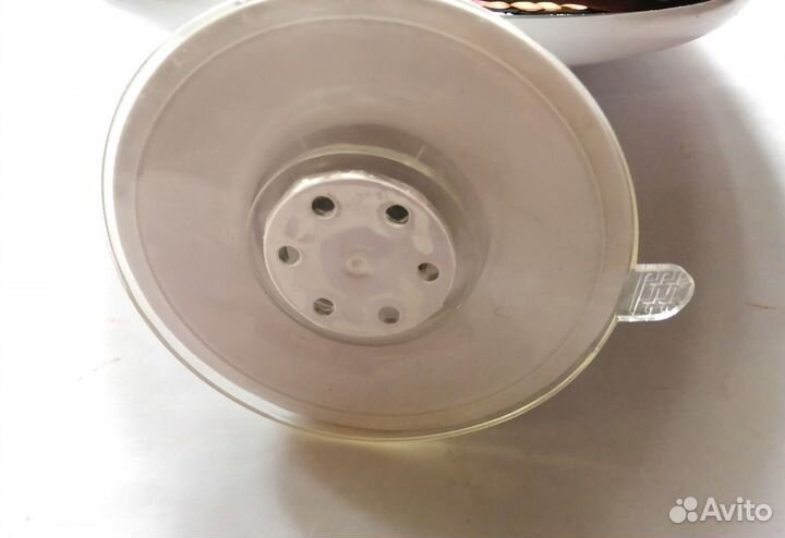 Зеркало новое с сильным увеличением