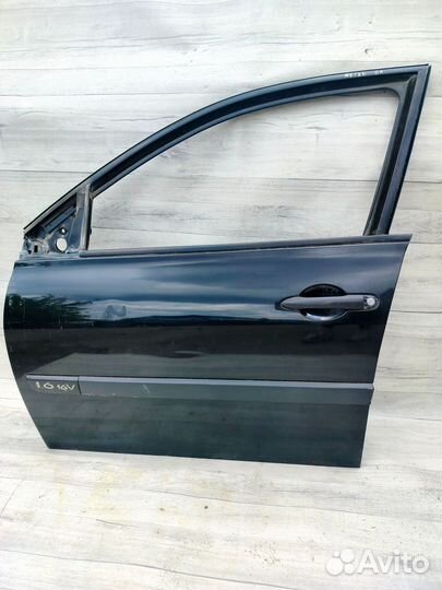 Дверь передняя левая Renault Megane, II 2005