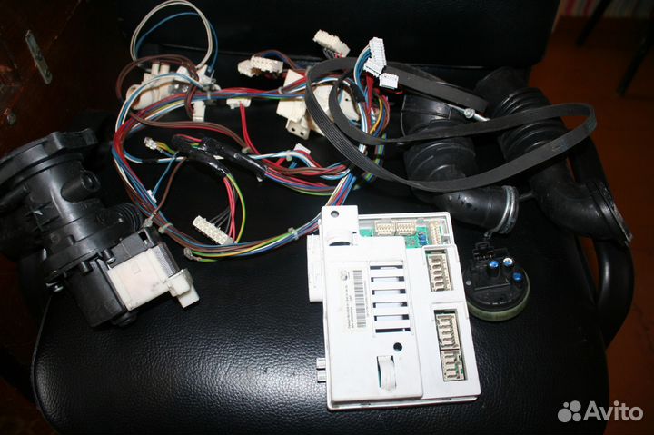 Запчасти для стиральной машины Indesit