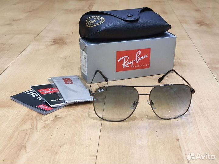 Новые оригинальные очки Ray Ban New Caravan